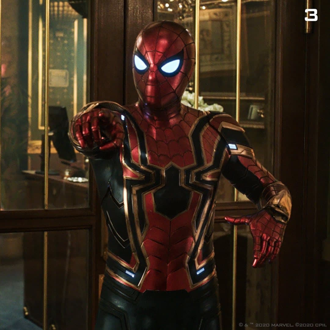 Por su aparición en este filme, recibió la cantidad de $250 mil dólares.