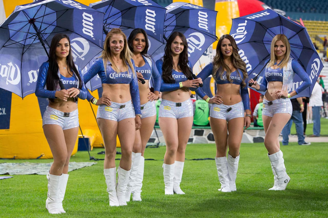 La belleza de las porristas en la fecha 11