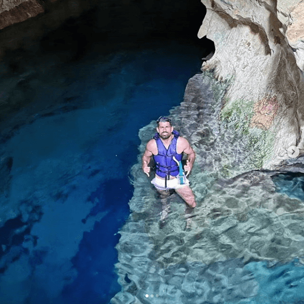 Diego Costa acabó una temporada complicada en el Atlético de Madrid y decidió irse al mar a practicar snorkeling.