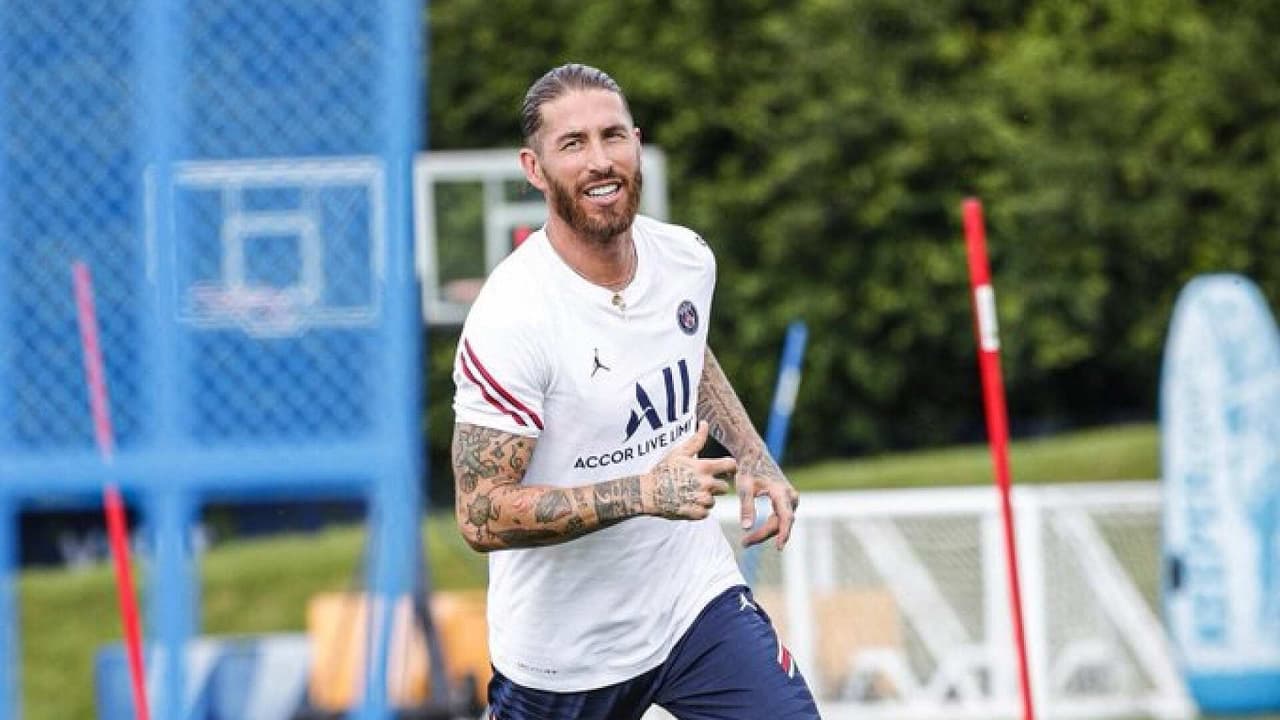 Sergio Ramos goza emotivo primer entrenamiento con el PSG