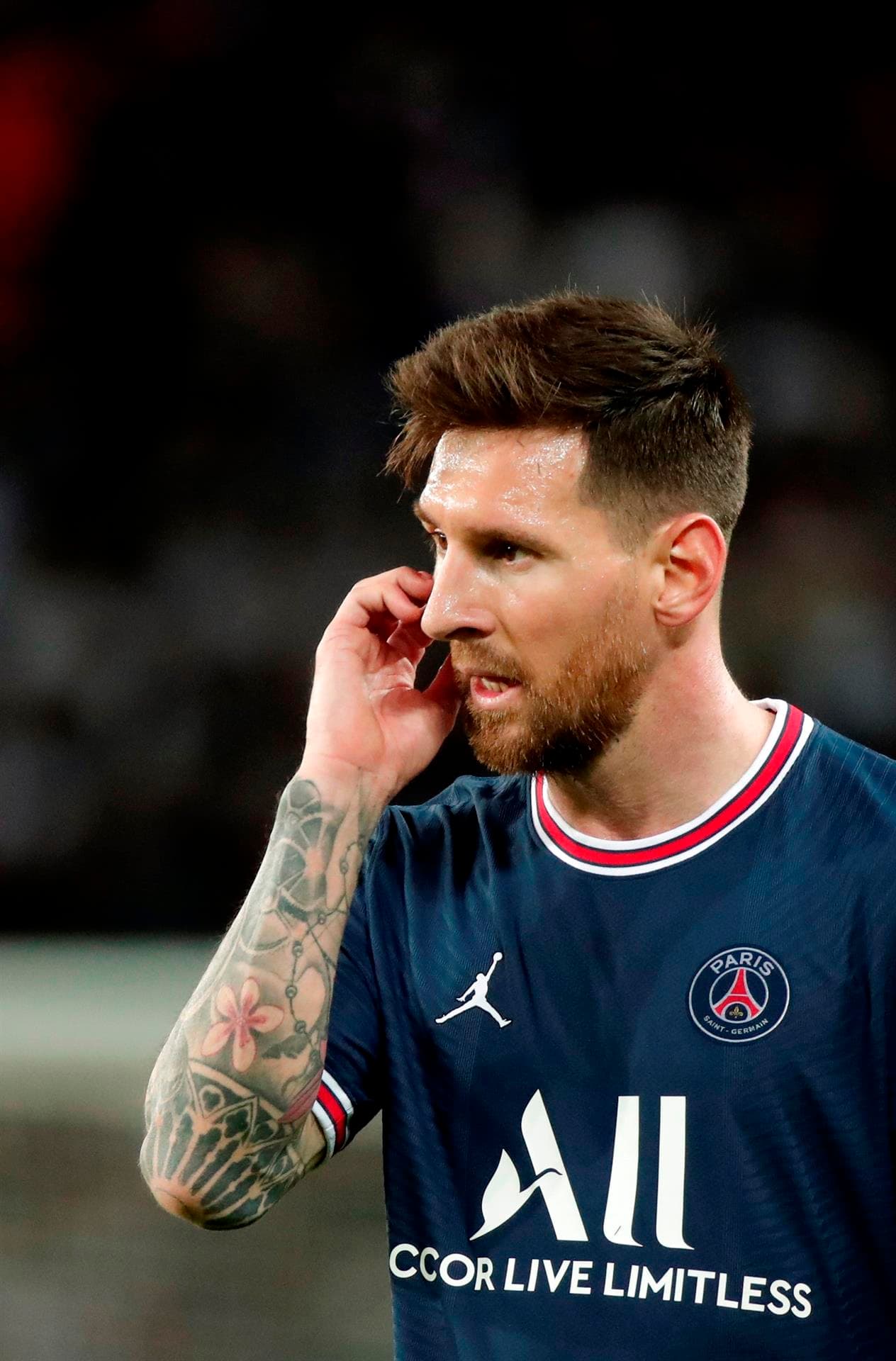 Barcelona se impone sobre el RB Leipzig 3-2 con doblete de Lionel Messi (67', 74') y gol de Kylian Mbappé (9'), mientras que para la escuadra alemana, fueron André Silva (28') y Nordi Mukiele (57') quienes sumaron anotaciones en el Parque de los Príncipes.