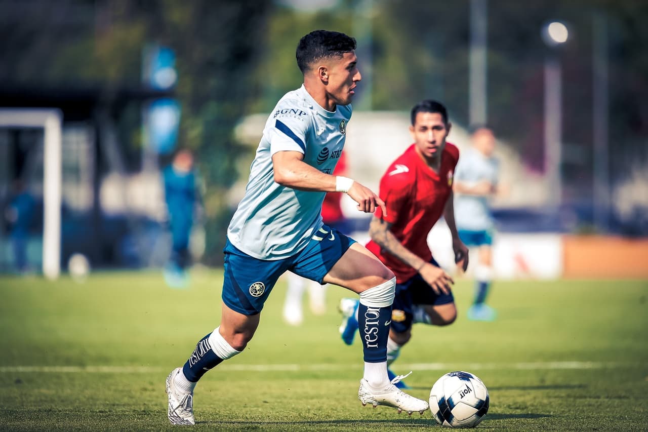 América golea al Morelia con doblete de Viñas en amistoso