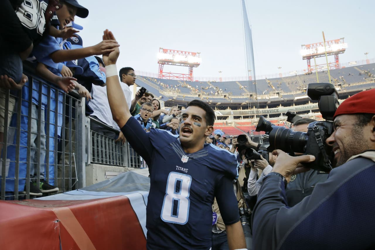 Marcus Mariota dio una gran actuación ante los Packers.