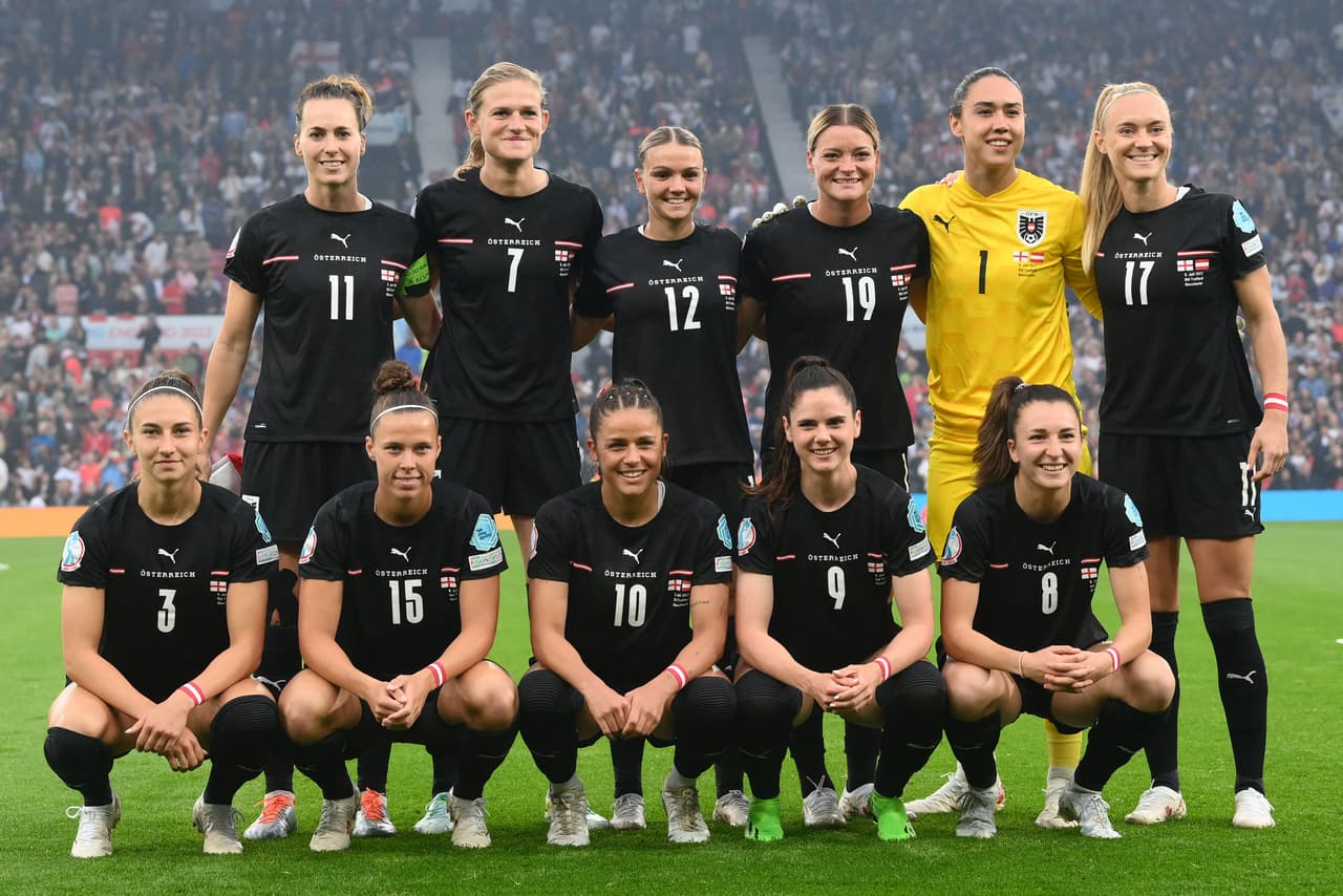 Las visitantes lucían muy felices de estar participando en un campeonato tan importante.