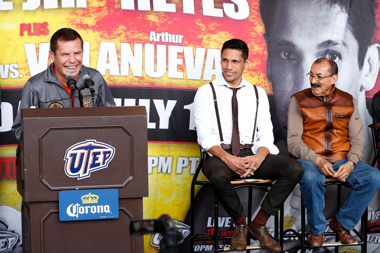 "Venía listo para hablar mal, pero ya vi que Nacho se echó para atrás con sus declaraciones", Chávez Sr.