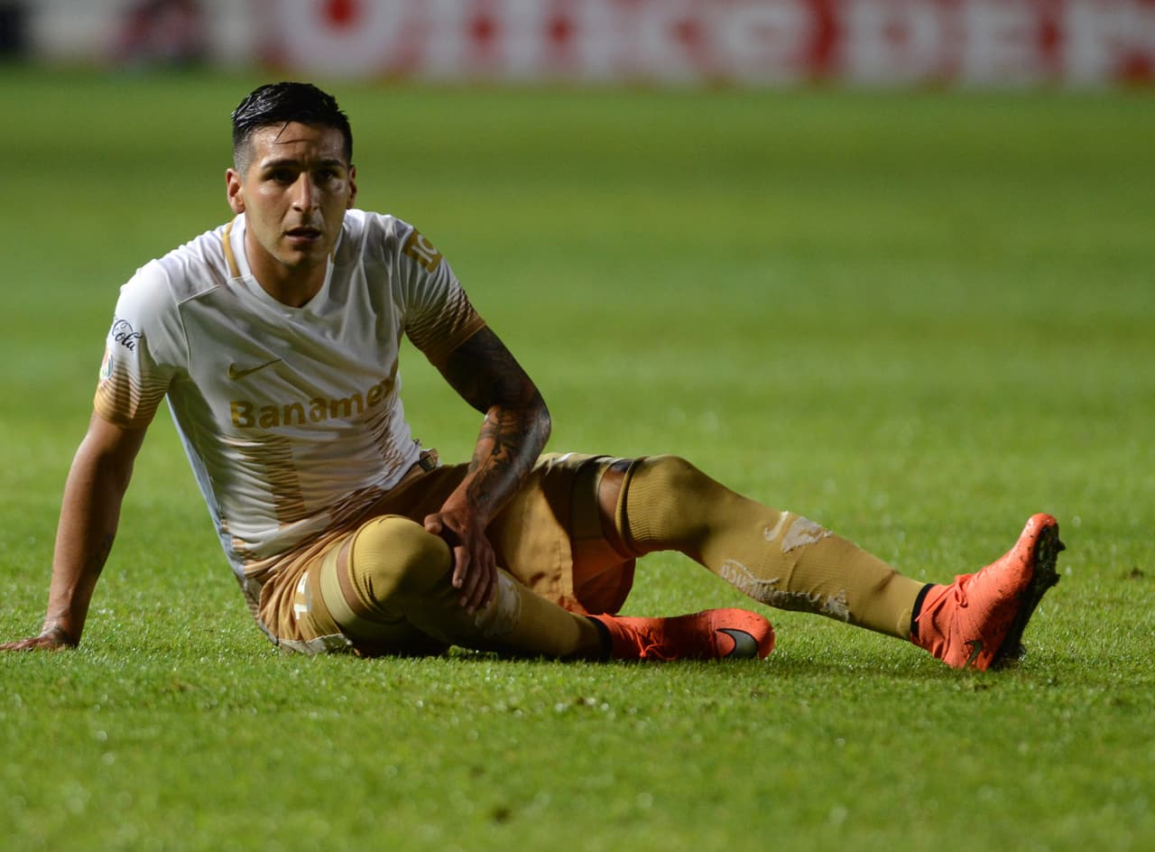 Sobre todo porque físicamente han dejado mucho qué desear y es precisamente esa dinámica lo que los llevó a ser un conjunto efectivo en el ataque.