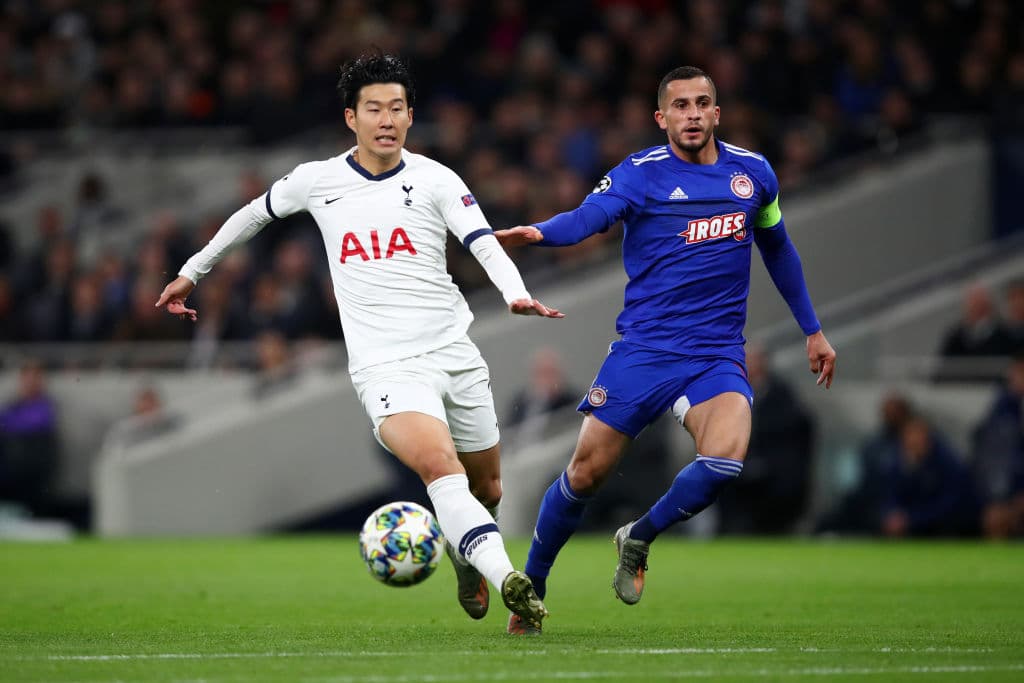 El Tottenham vino de atrás para remontarle dos goles al Olympiacos en el regreso de José Mourinho a la Champions League.