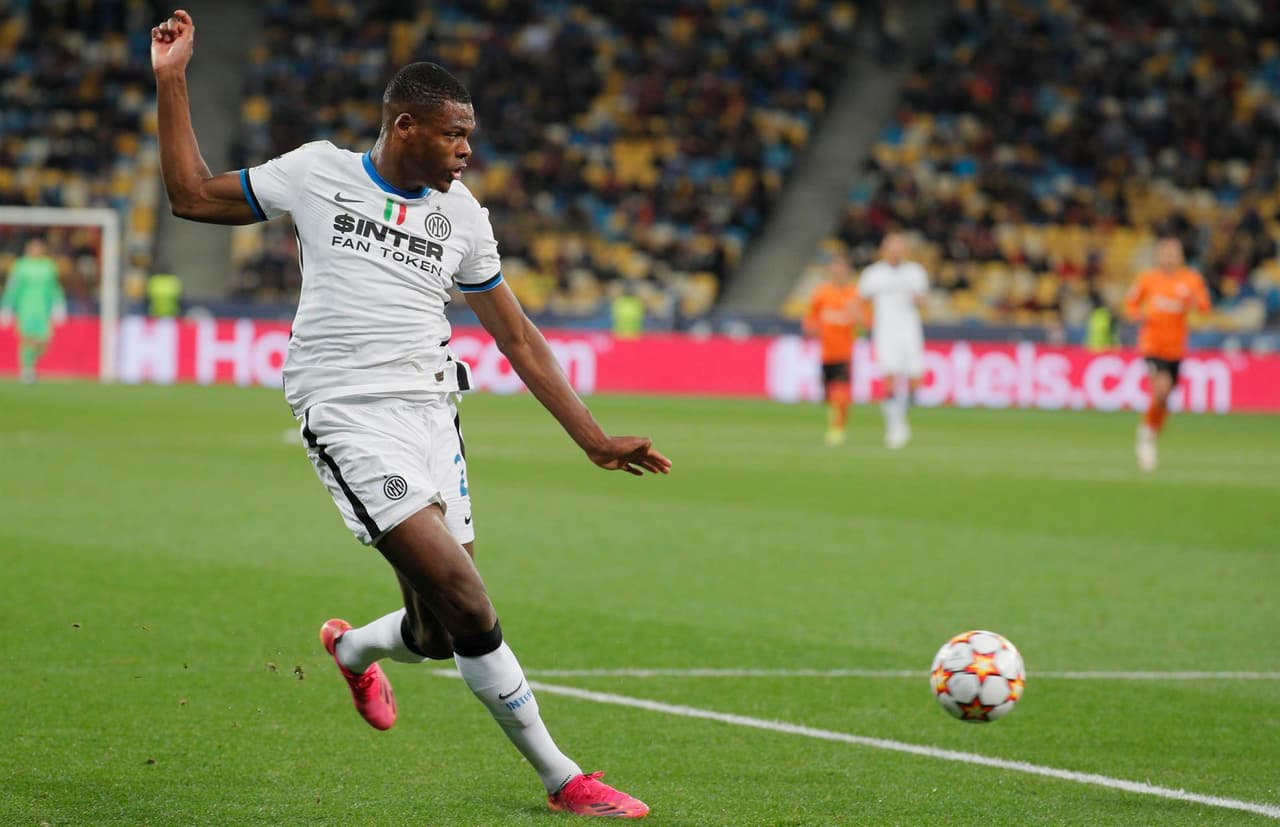 Inter de Milán y Shakhtar Donetsk no se hacen daño durante la Fase de Grupos en la UEFA Champions League. La escuadra ucraniania tuvo más peso durante el encuentro, sin embargo la visita tuvo más oportunidades en los últimos minutos del encuentro y ambos suman un punto.