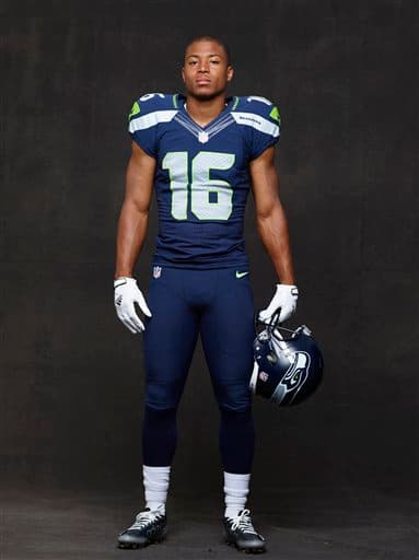 Egresado de Kansas St. llega a los Seahawks el WR Tyler Lockett, checa sus mejores imágenes hasta ahora portando ya el jersey de Seattle.