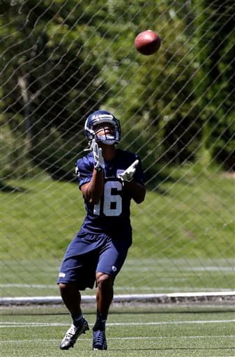 Egresado de Kansas St. llega a los Seahawks el WR Tyler Lockett, checa sus mejores imágenes hasta ahora portando ya el jersey de Seattle.