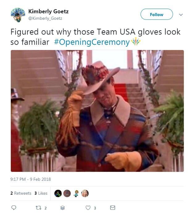 La ceremonia de los Juegos Olímpicos número XXXII de la historia comenzaron con fuegos artificiales, que fueron seguidos por la ilustración de varios atletas que en color blanco se encontraban realizando entrenamientos de forma aislada y los memes no tardaron en aparecer.