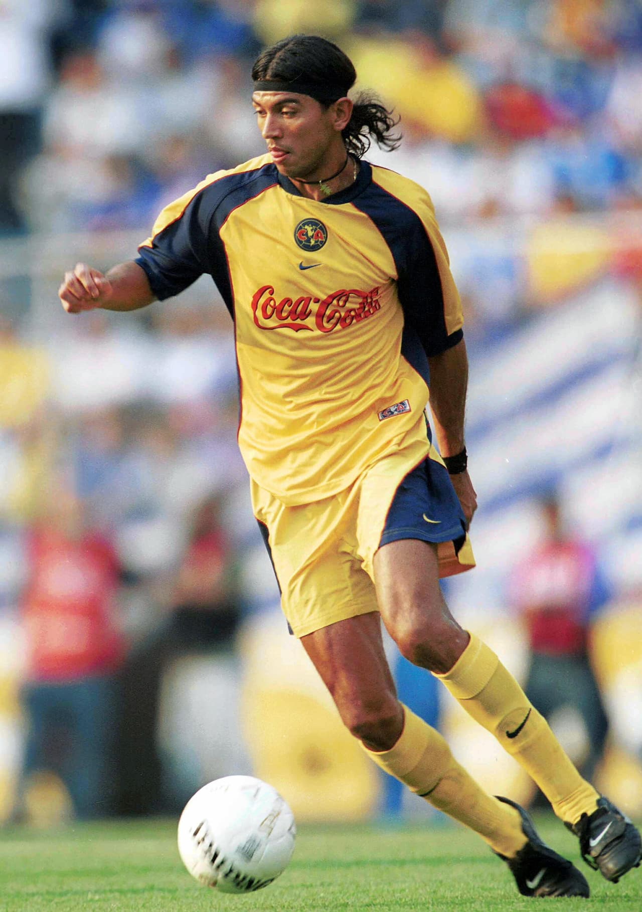 En el 2000 dio el salto al fútbol mexicano para jugar con el otro América, el de Coapa.