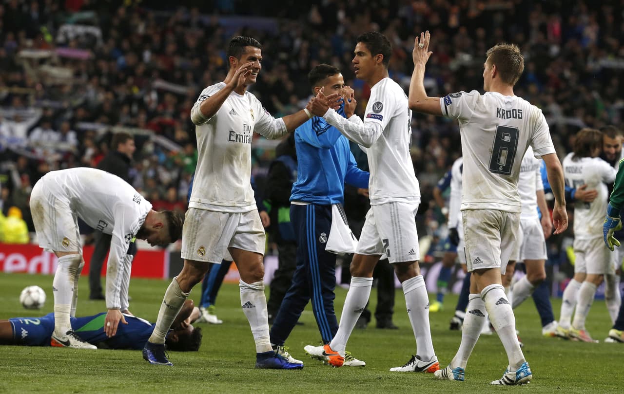 El silbatazo confirmó la presencia de los merengues en las semifinales de la Copa de Europa por sexta temporada consecutiva y la alegría entre sus jugadores no se podía ocultar.