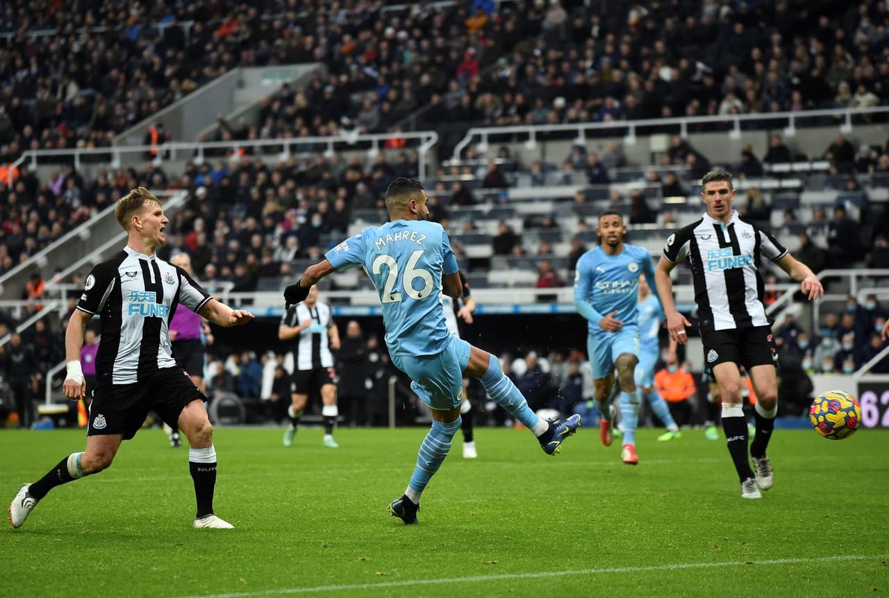 Manchester City, con anotaciones de Rúben Días, Joao Cancelo, Riyad Mahrez y Raheem Sterling, golearon a Newcastle como visitantes, durante la fecha 18 en la Premier League.