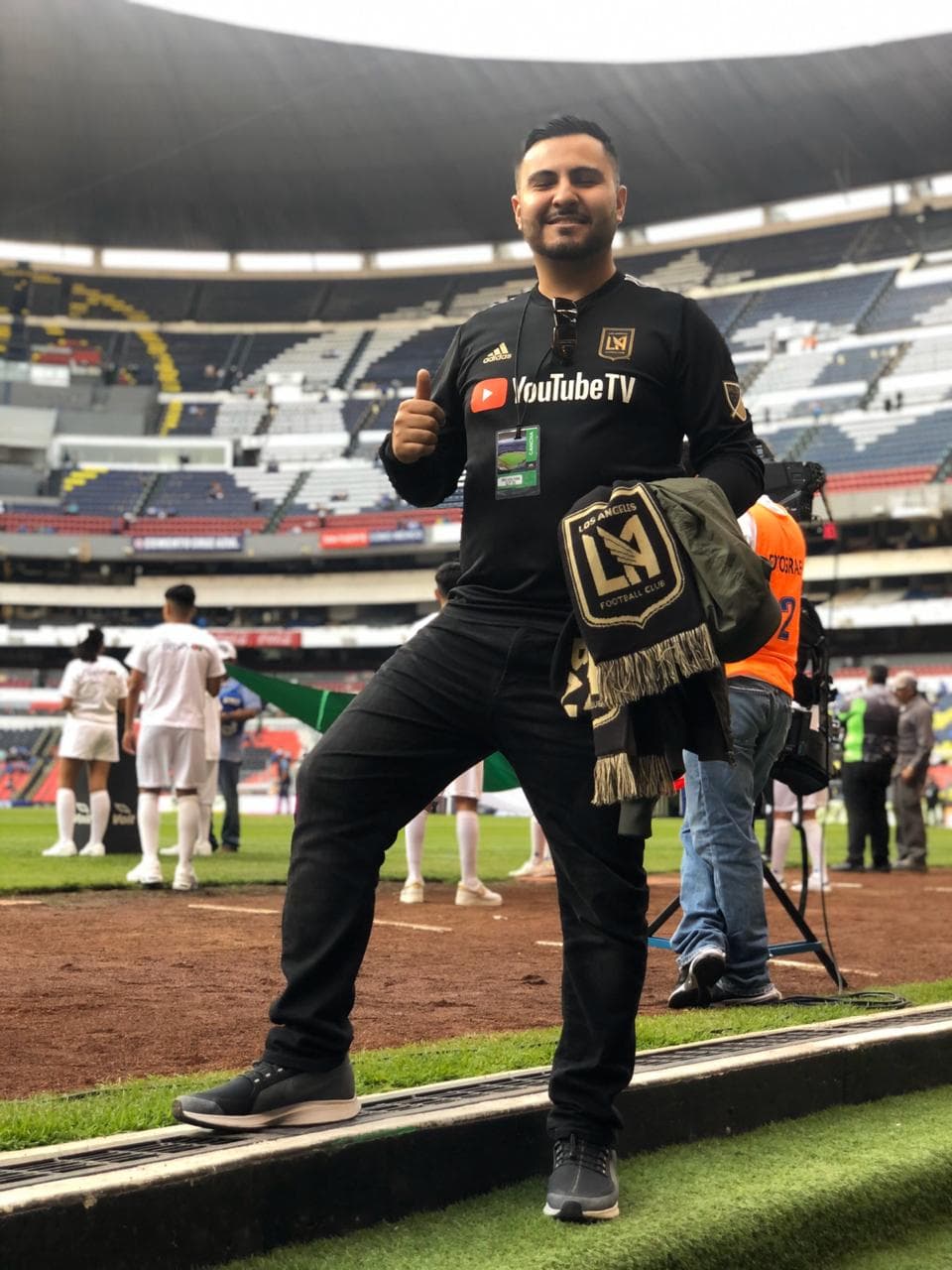 Afición extranjera, apoyo para futbolista de Cruz Azul y más, todos los ingredientes encienden el juego enter cementeros y norteños.