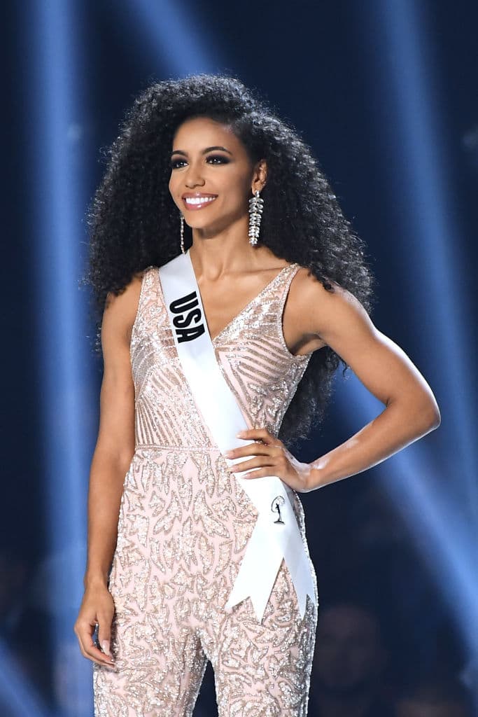 La exganadora de Miss USA publicó una foto en Instagram antes de su muerte. "Que este día te traiga descanso y paz", escribió junto a una foto de sí misma.