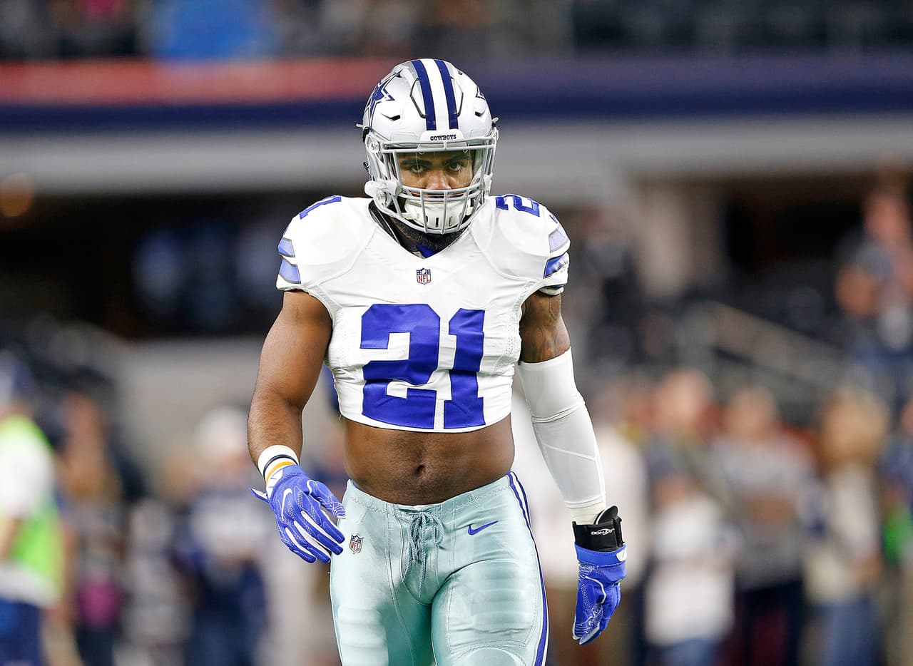Elliott, quien estableció un récord de novato en la franquicia de Dallas con 1,631 yardas por tierra la temporada pasada, es cuarto en la NFL con 393 yardas en lo que va de la temporada 2017.
