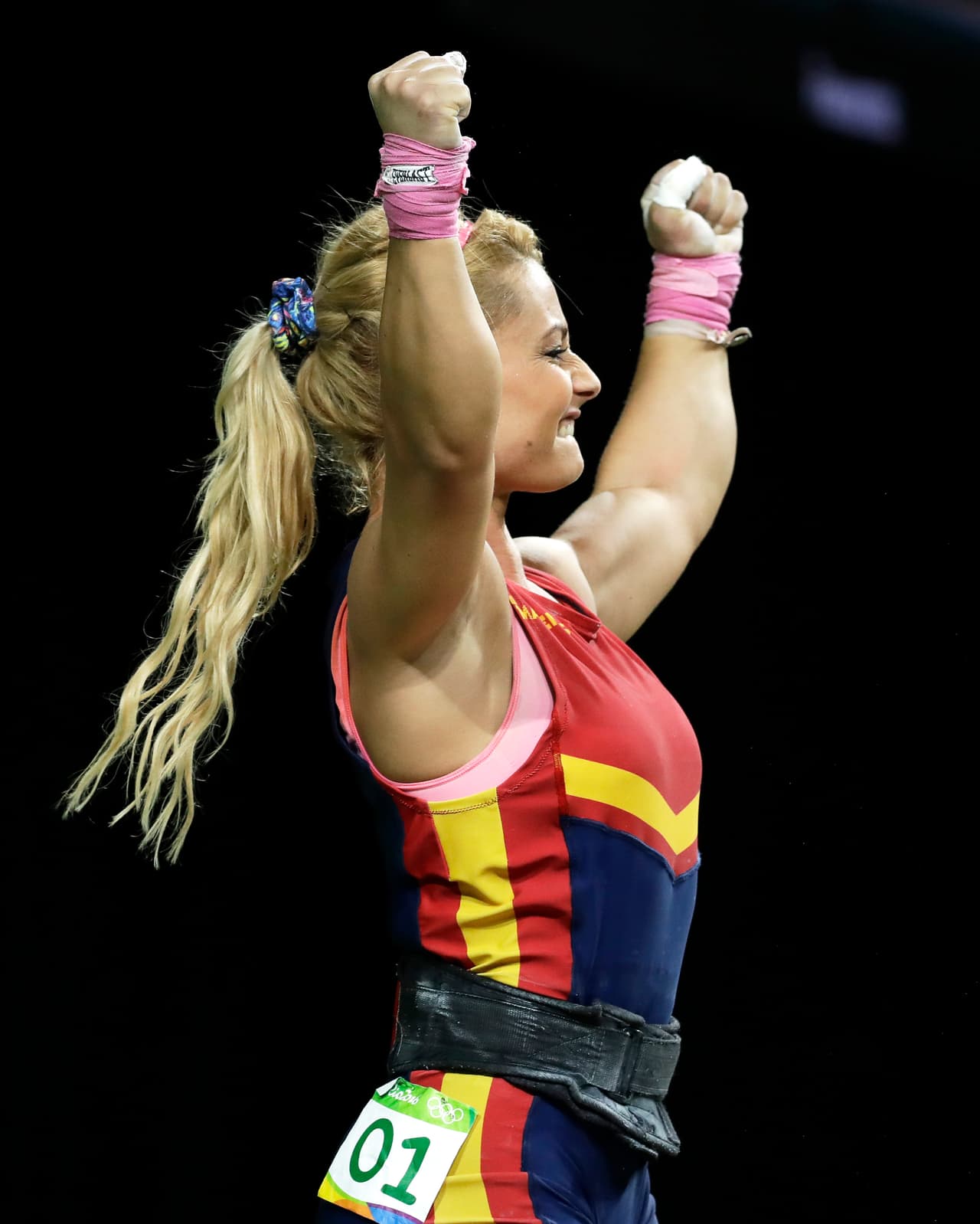 Lidia Valentín logró la tercera posición tras haber levantado 116 kilos en arrancada y 141 en dos tiempos, para un total olímpico de 257.