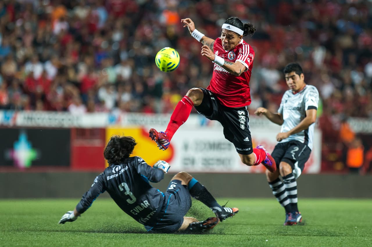 Atlas espera cerrar bien el torneo cuando visite a los Xolos de Tijuana, los 3 puntos le darían una alegría a la afición de los Zorros tras un semestre de pobre consistencia y de subidas y bajadas en su nivel de juego.