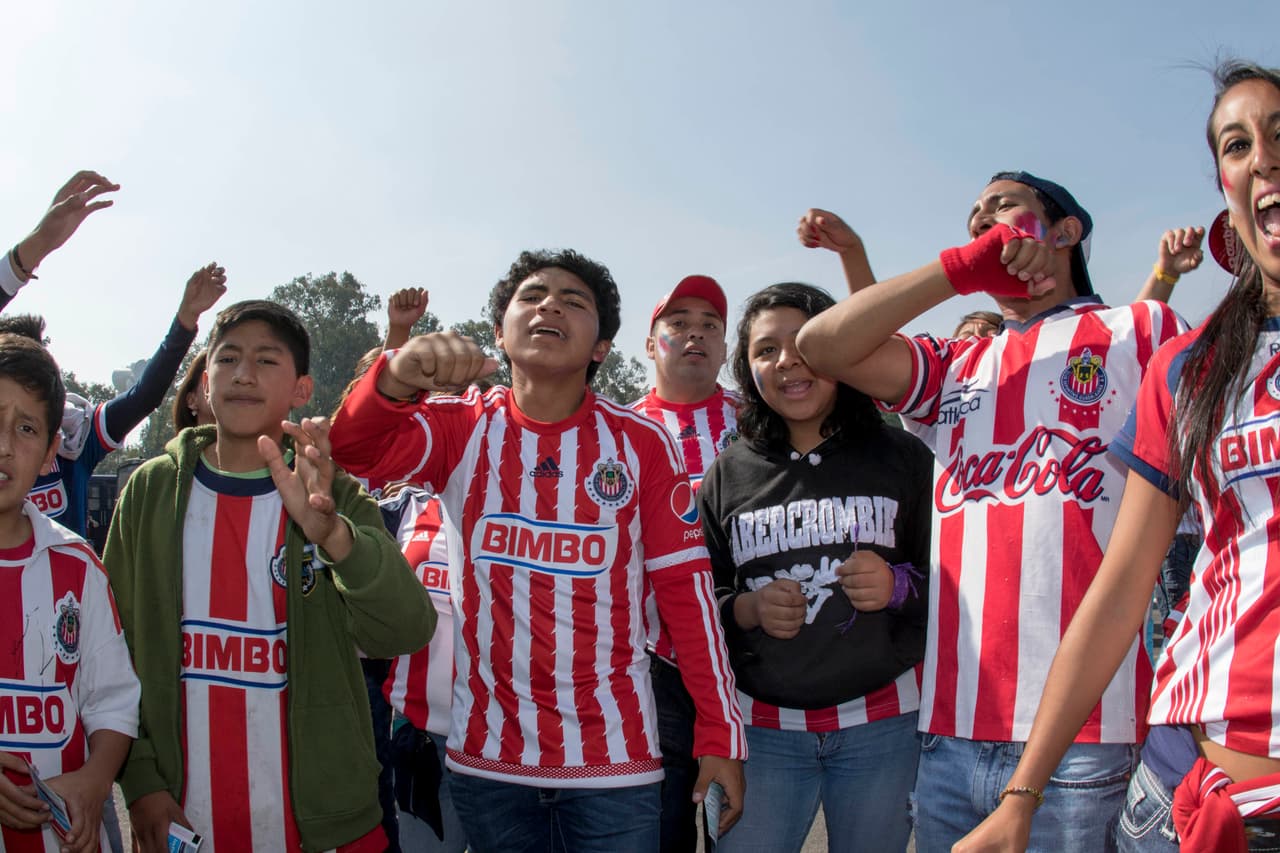 El colorido de la afición en la Jornada 12