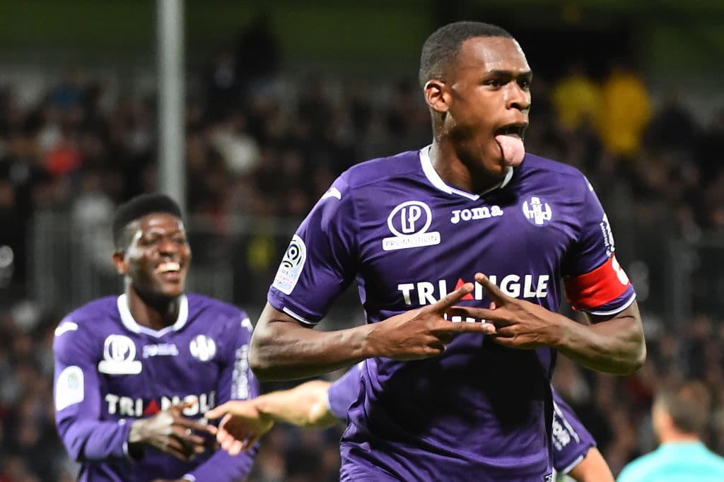 El jugador proveniente del Tolouse de Francia espera convertirse en un sello de seguridad para el equipo inglés.