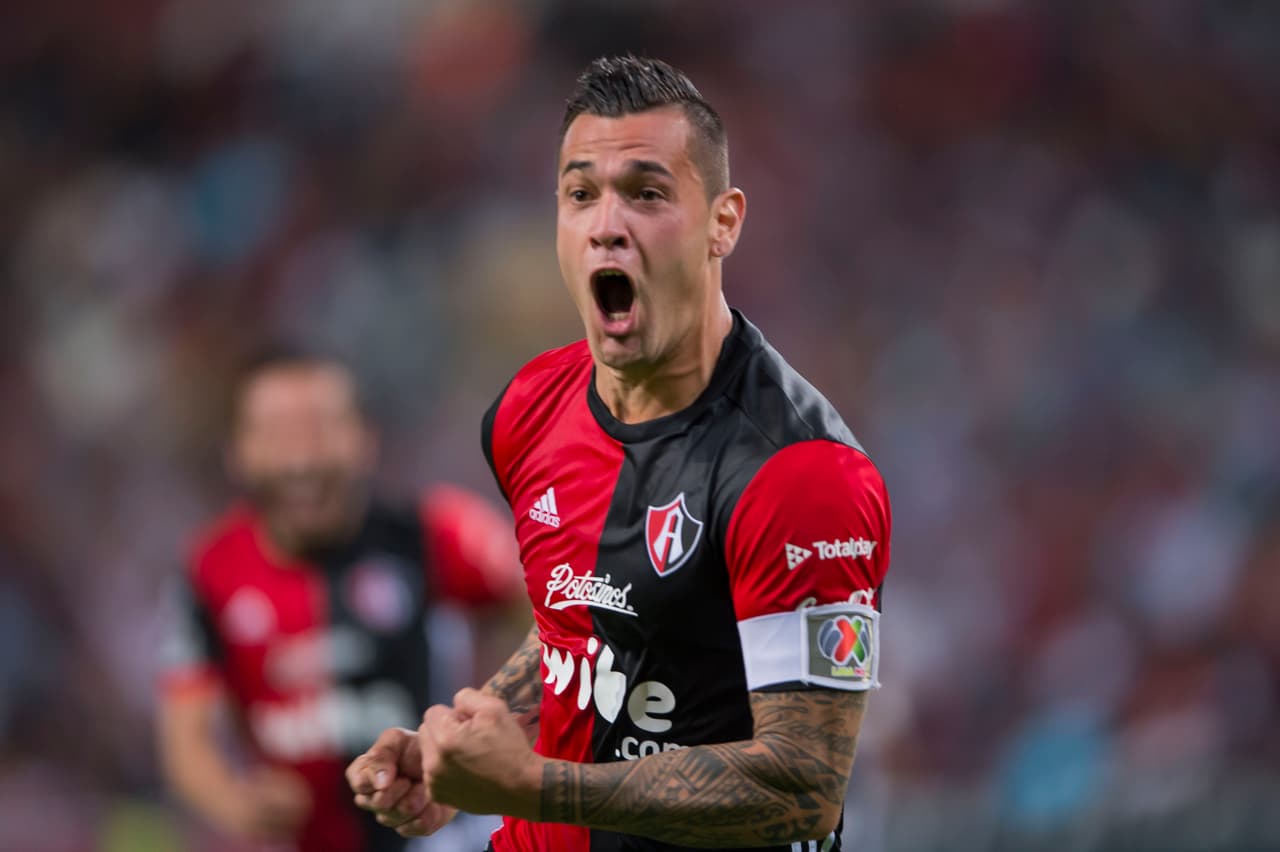 Caraglio abrió el marcador con un cabezazo tras una brillante jugada de Garnica por la banda derecha cuando apenas se jugaba 35 segundos de la parte complementaria.