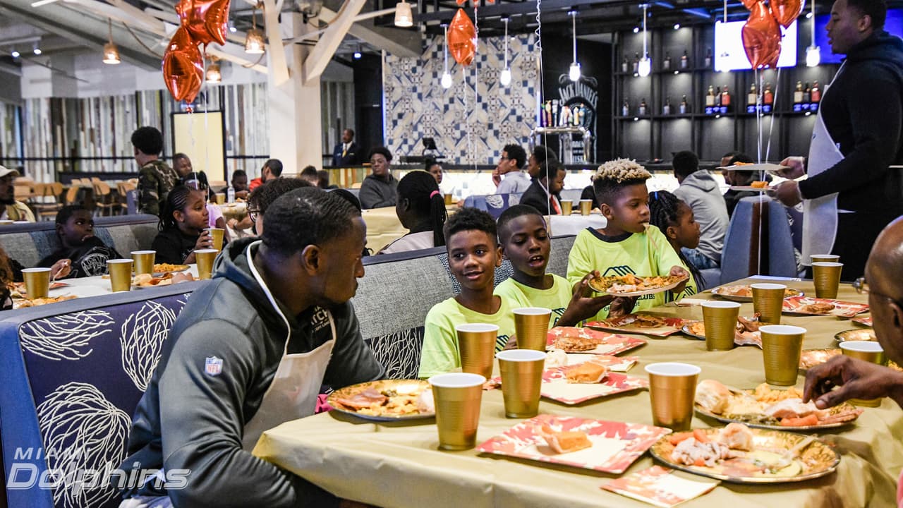 Este día se ha convertido en una de las fechas más especiales para la mayoría de familias estadounidenses, y el futbol americano es parte esencial de la conmemoración.