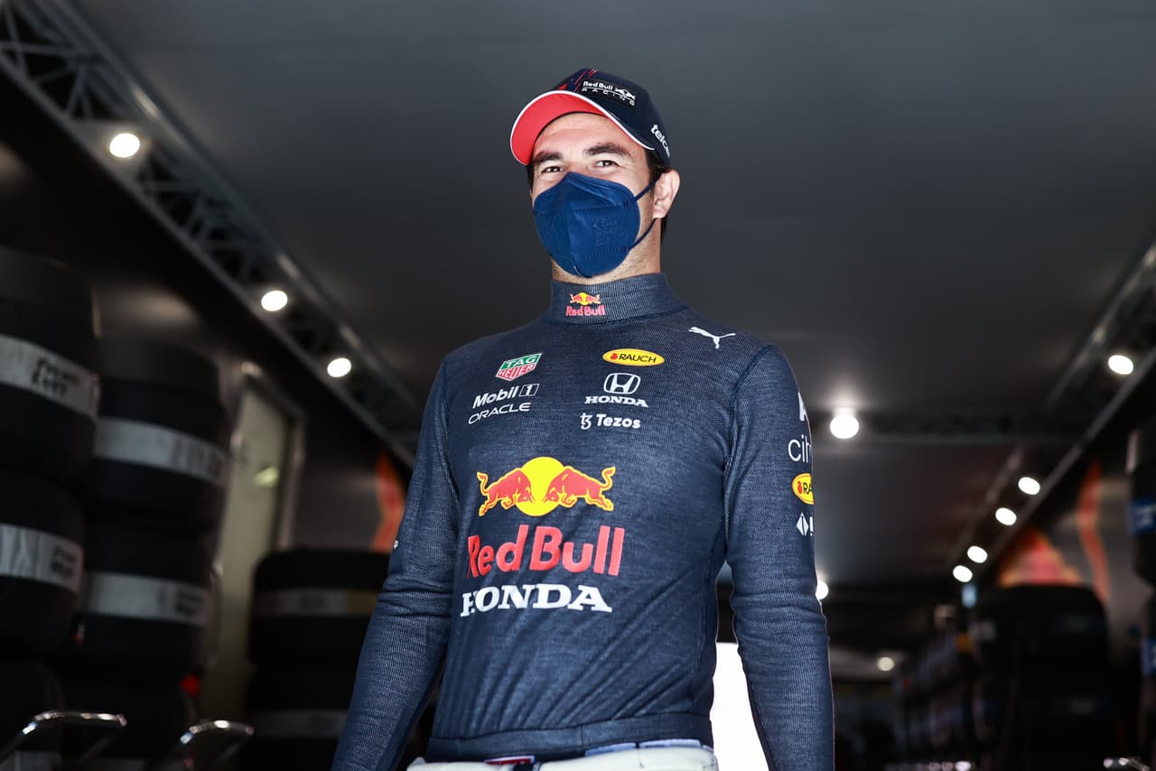 Checo saldrá tecero: "Ojalá tenga mejor coche en carrera"