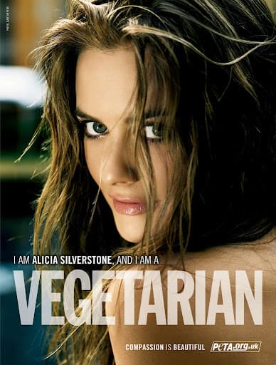 Silverstone apareció desnuda en un anuncio de PETA en septiembre de 2007.