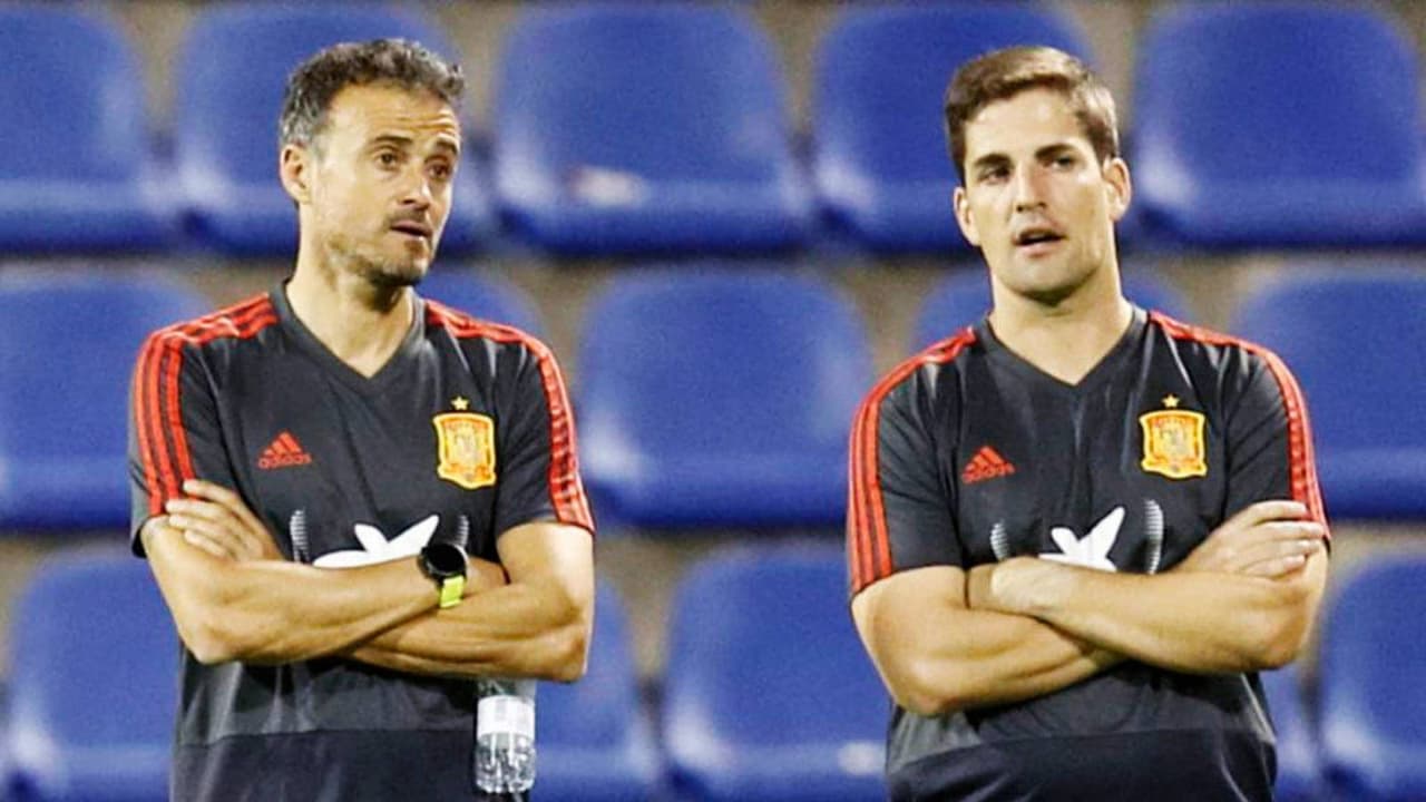 Robert Moreno y Luis Enrique entrenaron juntos a España.