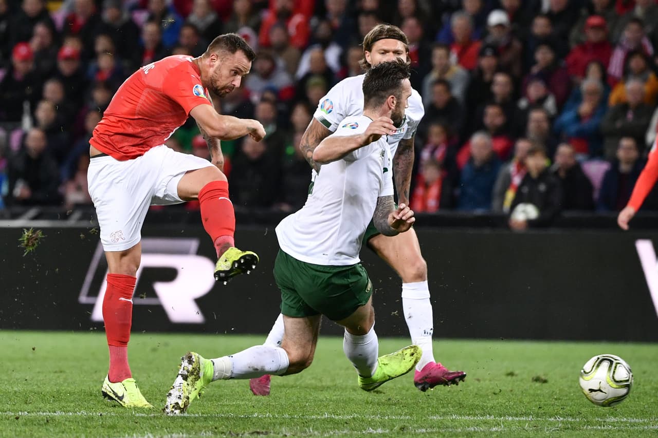 Finlandia 3-0 Armenia; Islas Feroe 1-0 Malta; Suecia 1-1 España; Gibraltar 2-3 Georgia; Rumania 1-1 Noruega; Grecia 2-1 Bosnia y Herzegovina; Liechtenstein 0-5 Italia; Suiza 2-0 Irlanda; Israel 3-1 Letonia.