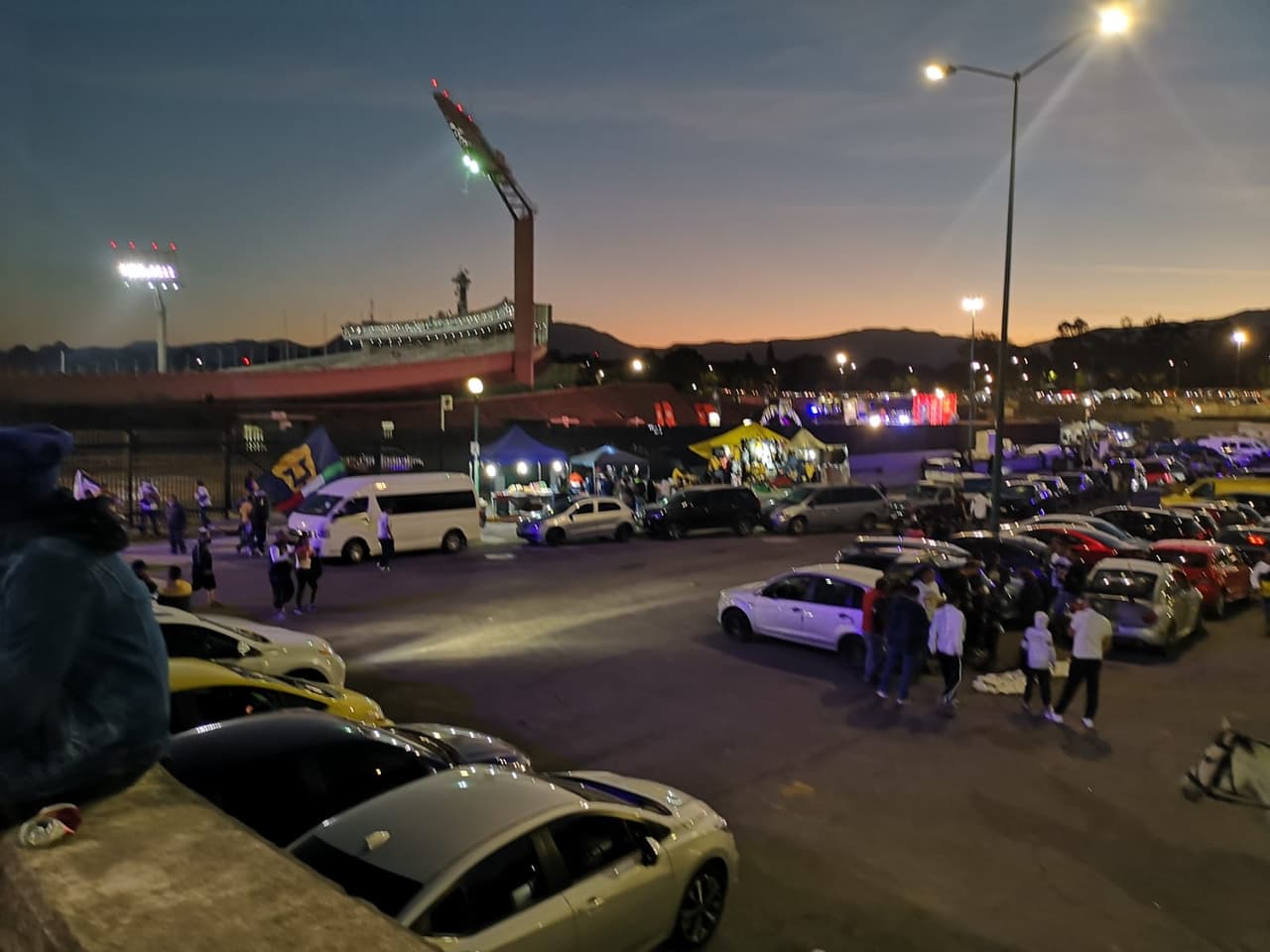 Ciudad Univeristaria ya está lista para albergar el juego de ida de la semifinal entre Pumas y Atlas.