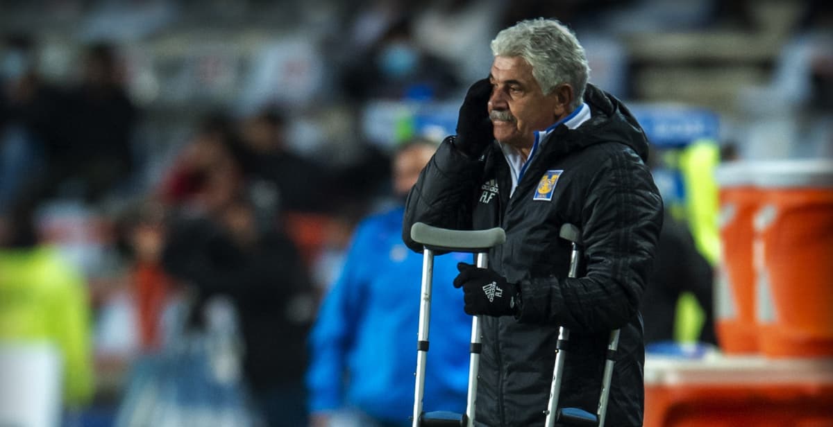 ‘Tuca’ niega crisis en Tigres pero “sí un momento desagradable”