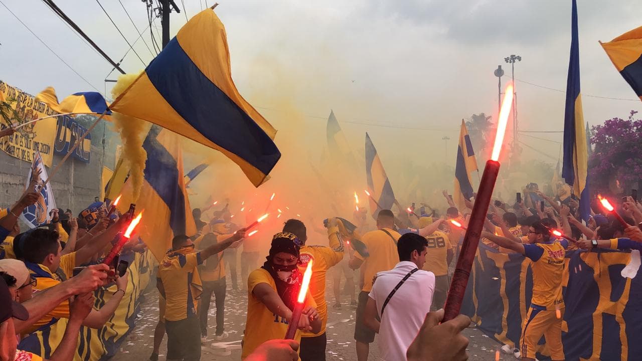 ¡Imponente! Tigres tuvo recibimiento digno de Final internacional