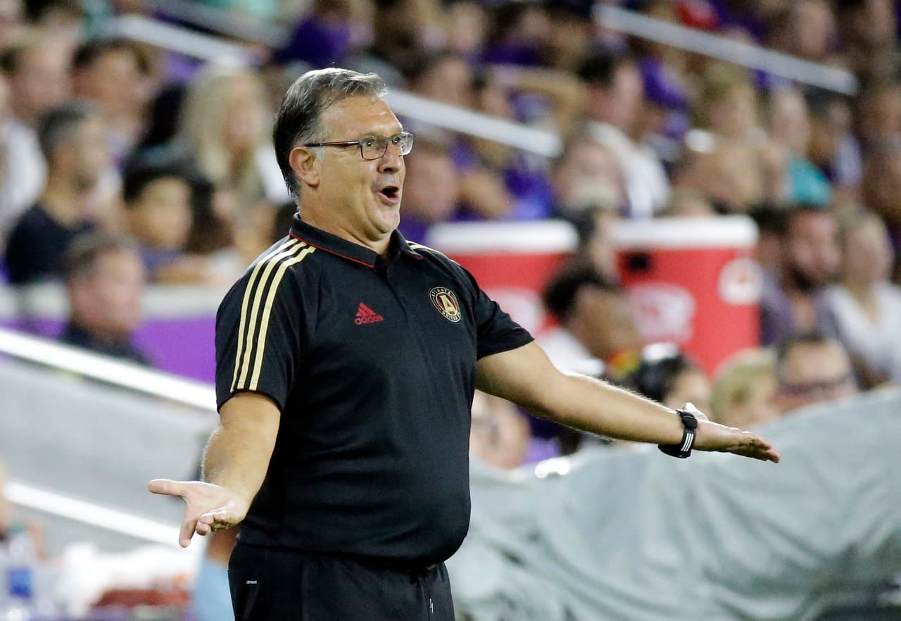 En 2006, Martino es elegido como el entrenador de Paraguay, y el argentino consiguió la clasificación de la selección al Mundial de Sudáfrica 2010.
<br>