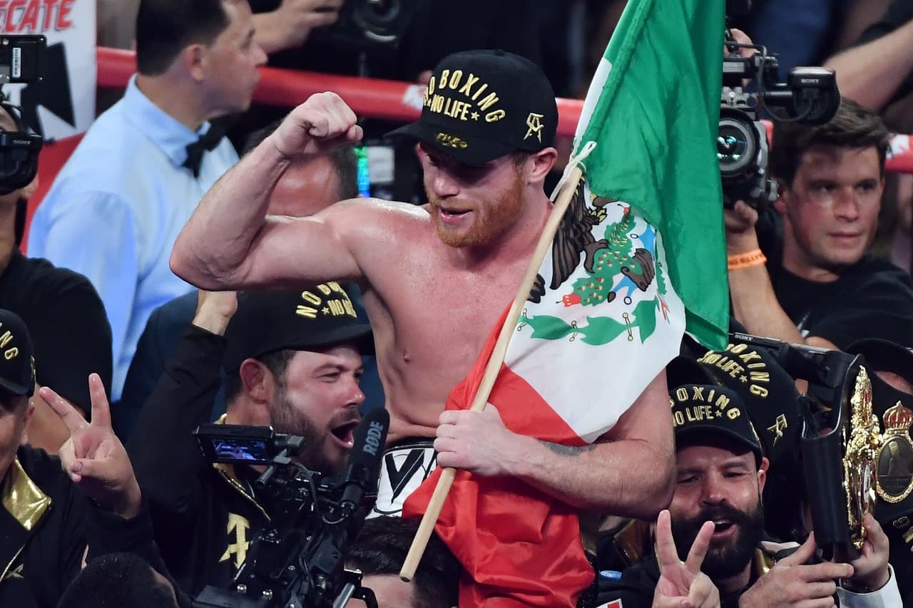 Una de las parejas de la venezolana fue el boxeador mexicano Saúl 'Canelo' Álvarez.