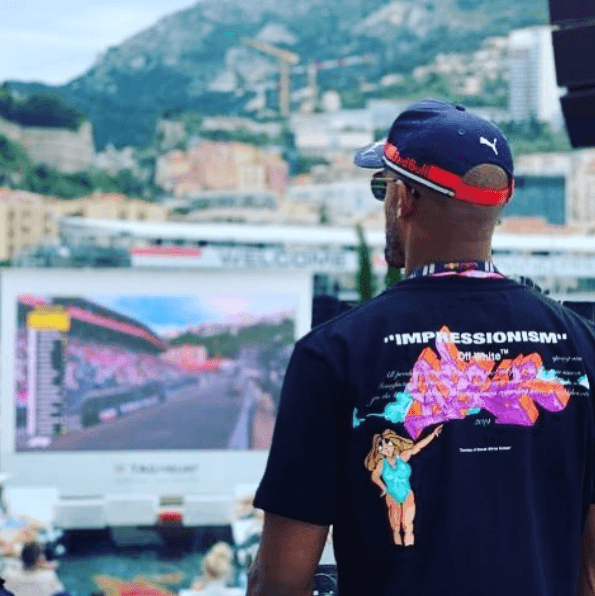 Al anunciar que no seguirá en el City, Vincent Kompany aprovechó hace unos días para ir al Gran Premio de Mónaco y luego disfrutar de sus vacaciones.