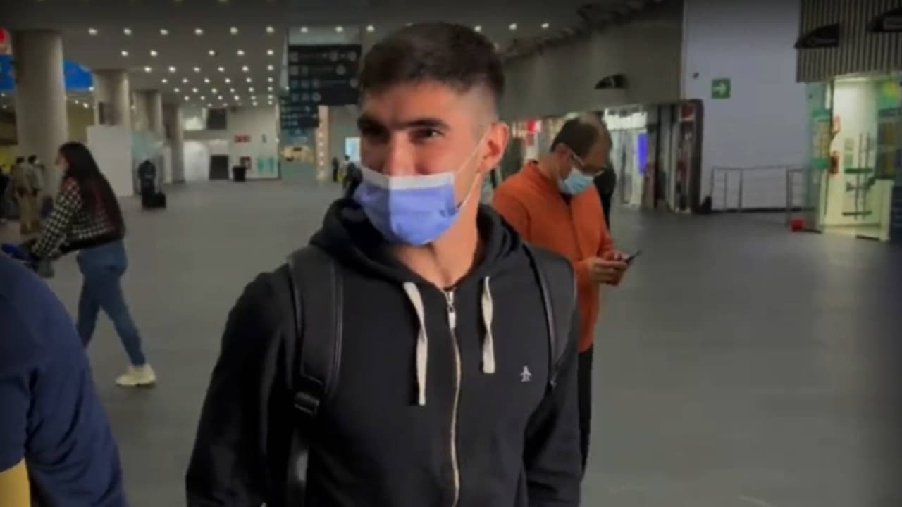 Gustavo Del Prete llega a México para firmar con Pumas