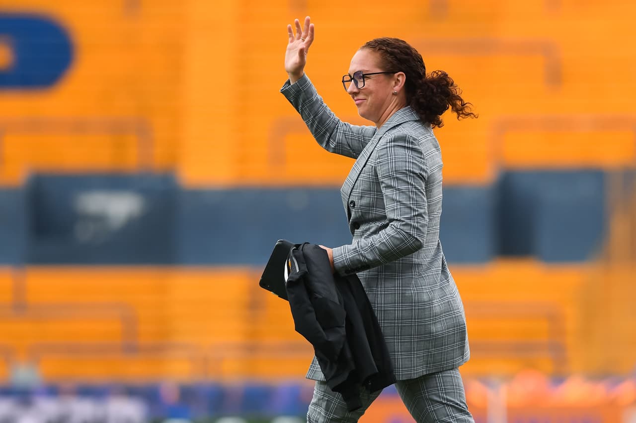Carmelina Moscato renuncia como directora técnica de Tigres Femenil