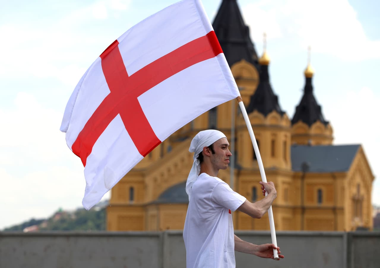 Los seguidores de Inglaterra y Panamá viven con alegría la segunda presentación de sus seleccionados en el grupo G del Mundial de Rusia 2018.