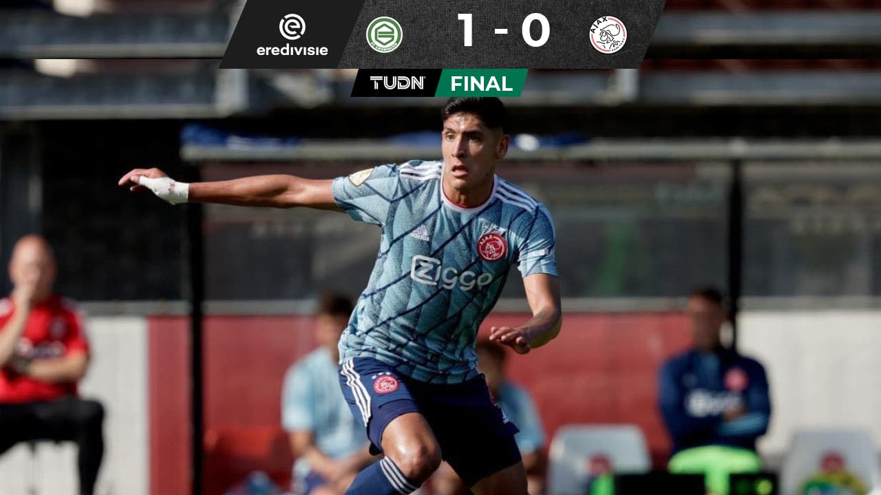 Edson Álvarez y el Ajax pierden ante el Groningen