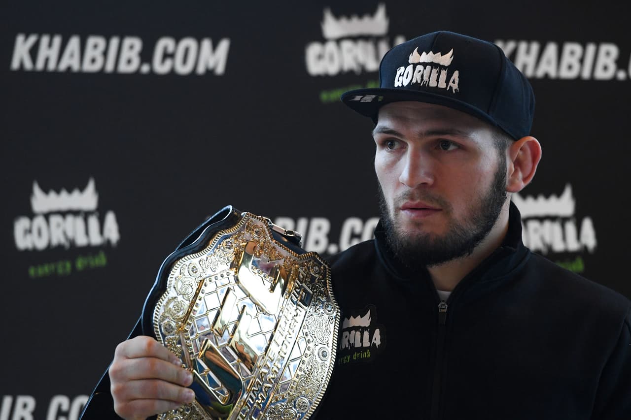 Khabib Nurmagomedov regresaría a UFC solo con bendición de su madre