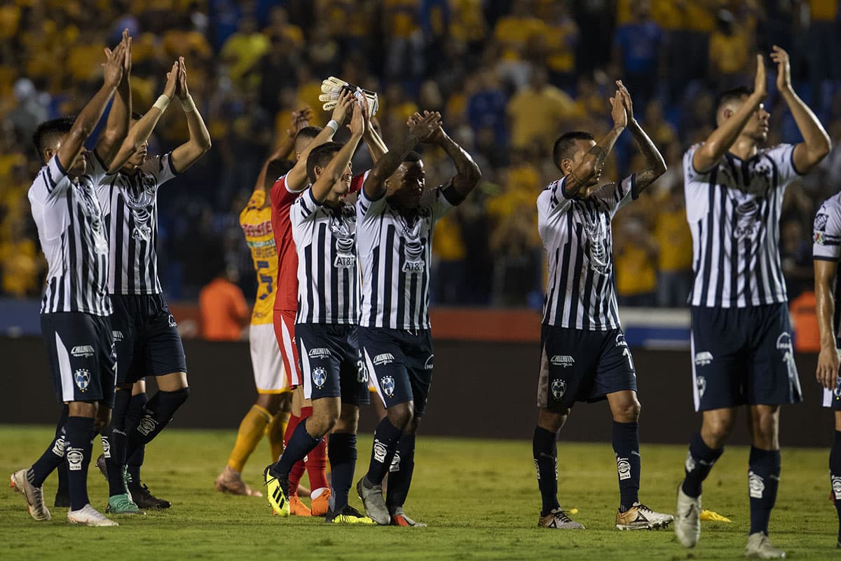 Los jugadores de Monterrey dieron por bueno el empate.