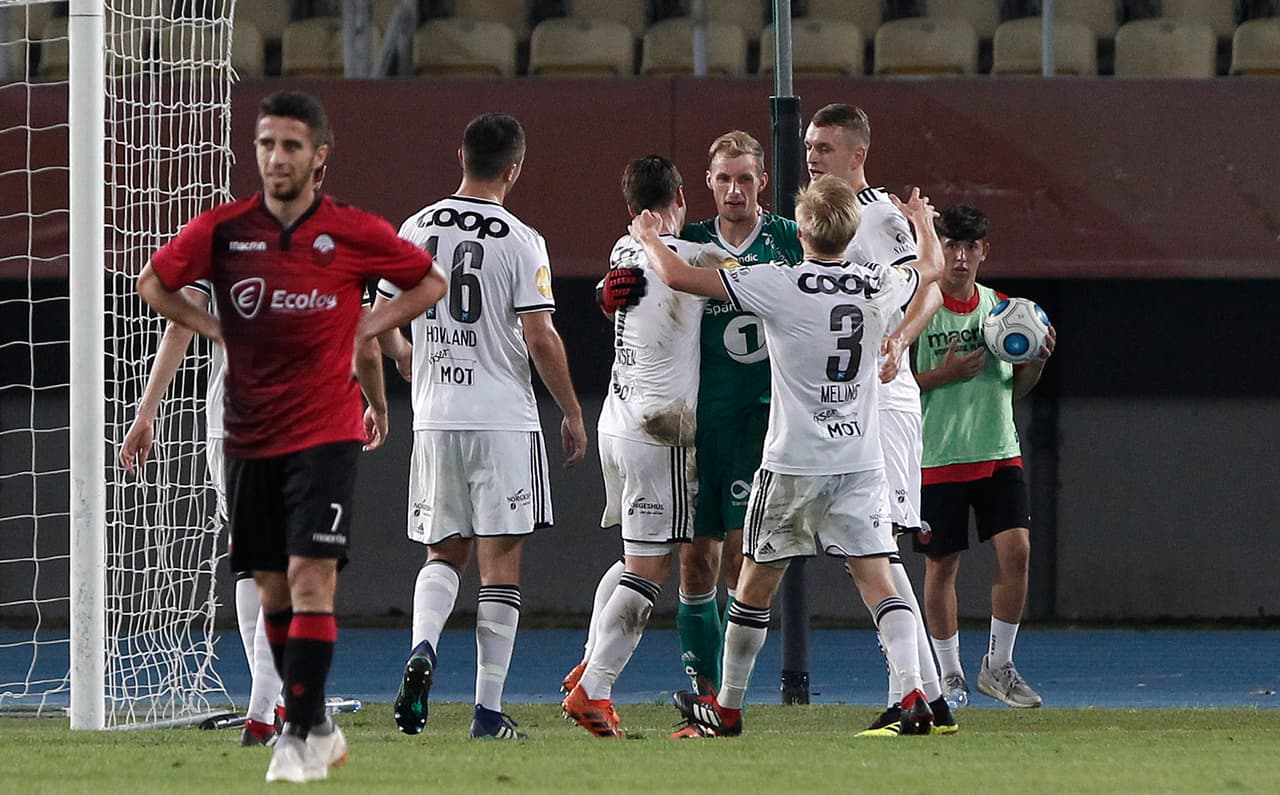 Rosenborg de Noruega derritó 2-0 al Shkendija y dejó el marcador global 5-1 a su favor, con lo que demuestra que es uno de los dominantes de la zona nórdica.