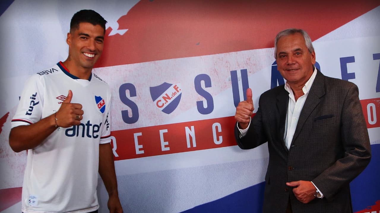 Luis Suárez está en Uruguay para jugar con el Nacional