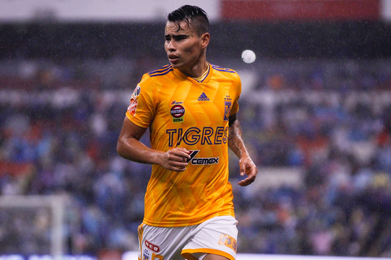 Lucas Zelarayán (Tigres) - su contrato expira en junio de 2019 y su valor en el mercado es de 5.2 millones de dólares.