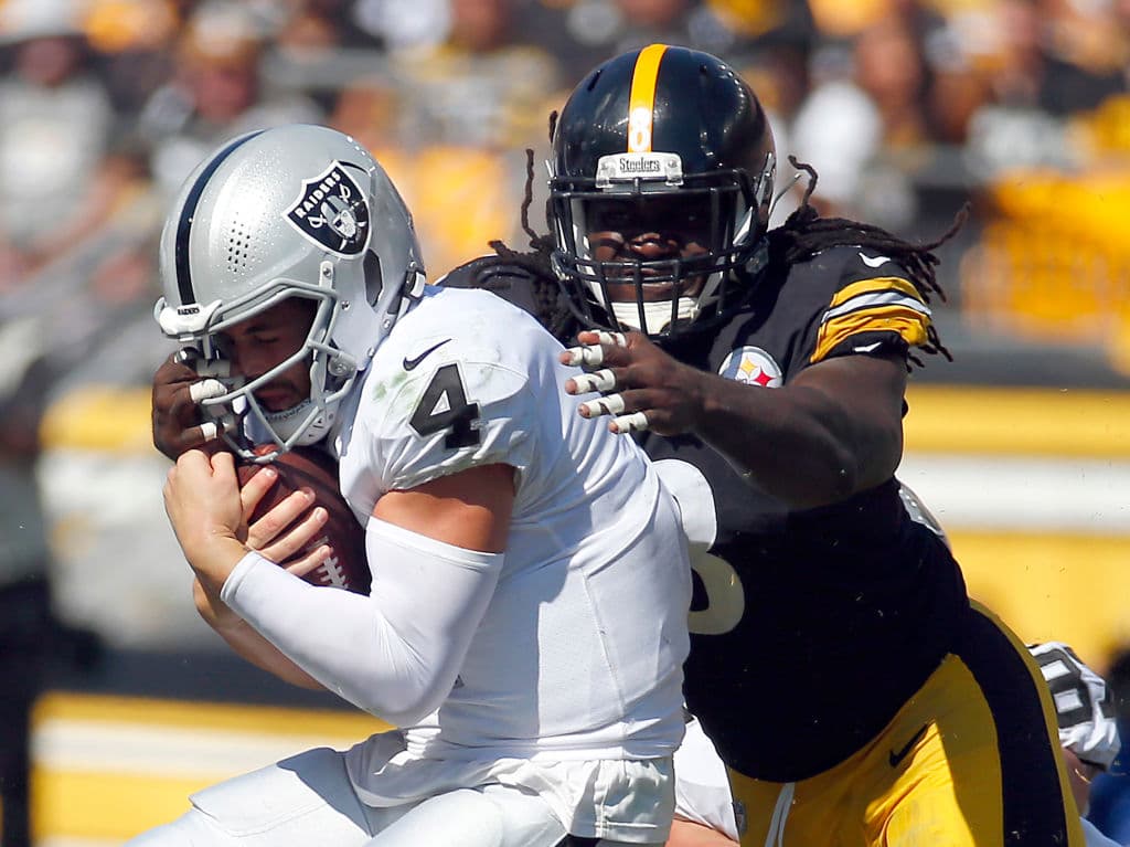 Las Vegas Raiders, con un notable desempeño de Derek Carr, suman victoria sobre Pittsburgh Steelers 26-17 en el Heinz Field. El quarterback de los texanos, T.J. Watt salió por lesión y no regresó al campo.