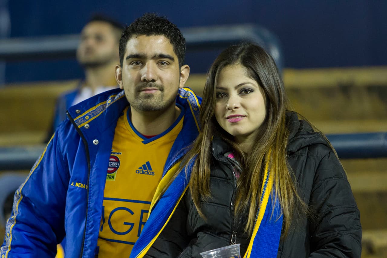 Colorido de afición en semis de Liga MX