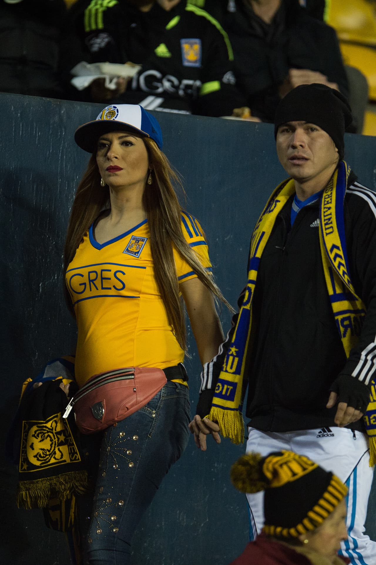 Colorido de afición en semis de Liga MX