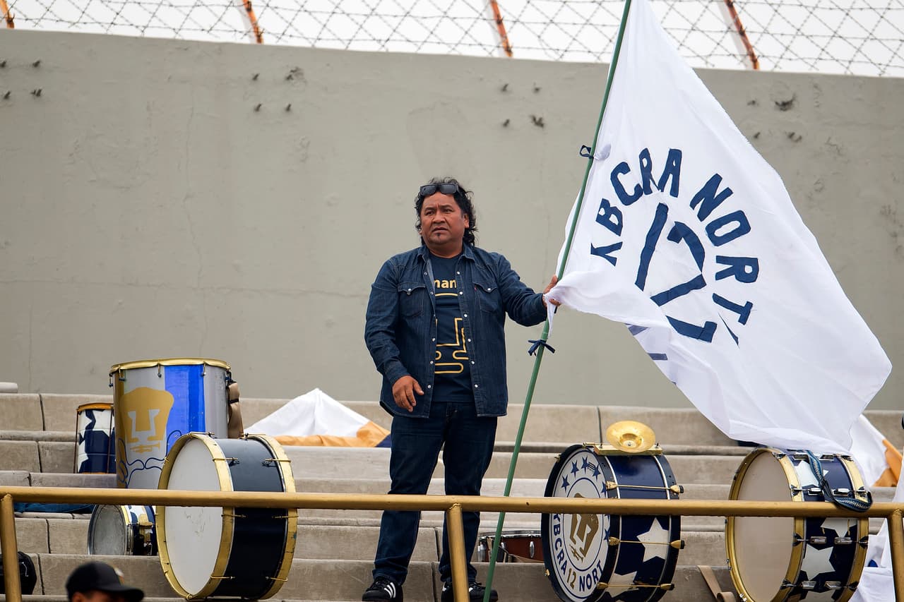 Colorido de afición en semis de Liga MX